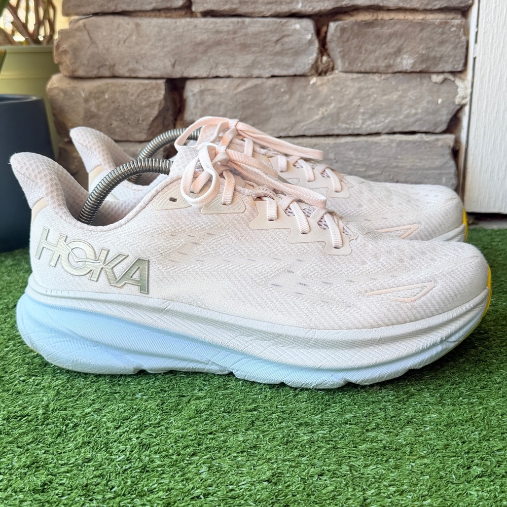 11 Hoka One One Clifton Women's Pale Pink and White Sneakers - Picture 2 of 11